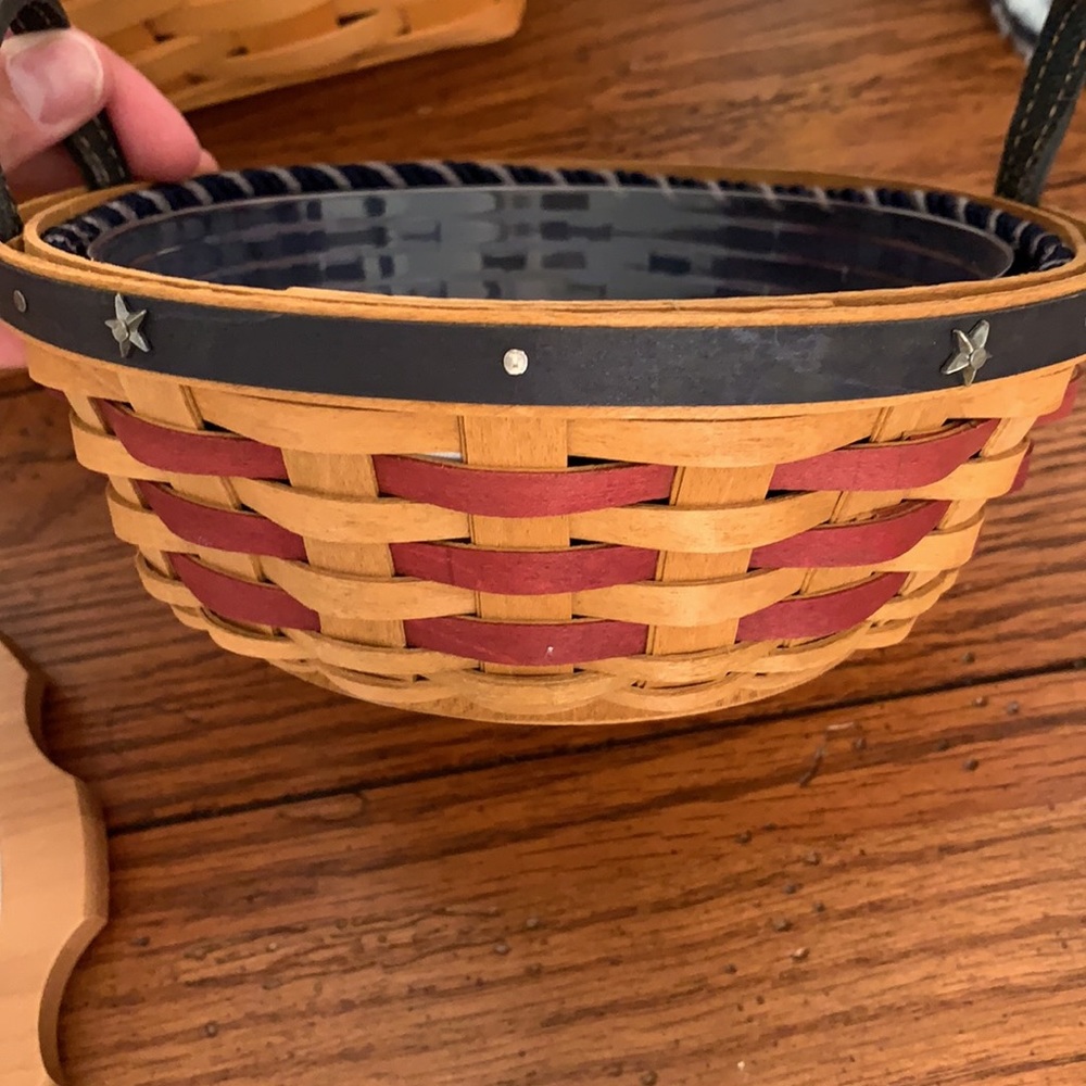 2005 Inauguration Basket - Picture 3 of 4